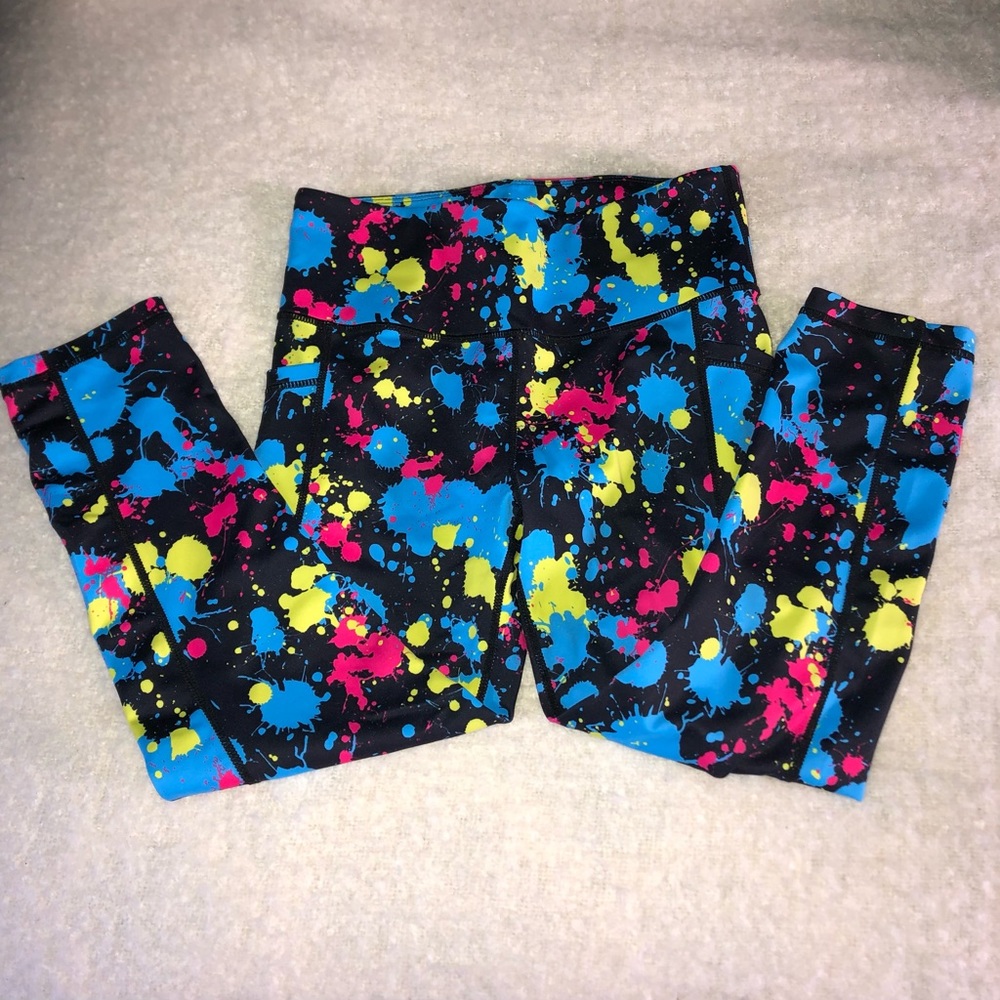 CVG Constantly Varied Gear Retired Paint Splatter Capri sz Small EUC